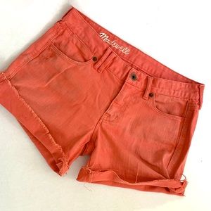 🌺3/$20🌺Madewell | Distressed Raw Coral Shorts